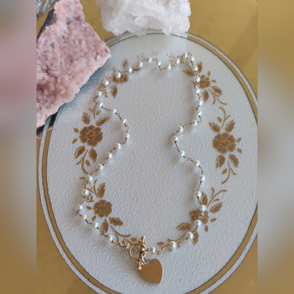 ✨ 14k Pearl & Yellow Gold Toggle Necklace ✨